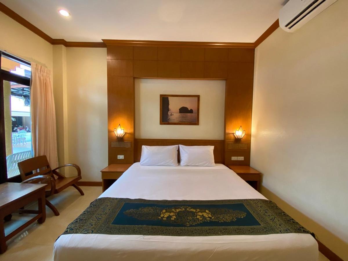 فندق بان سودارات Phuket الغرفة الصورة